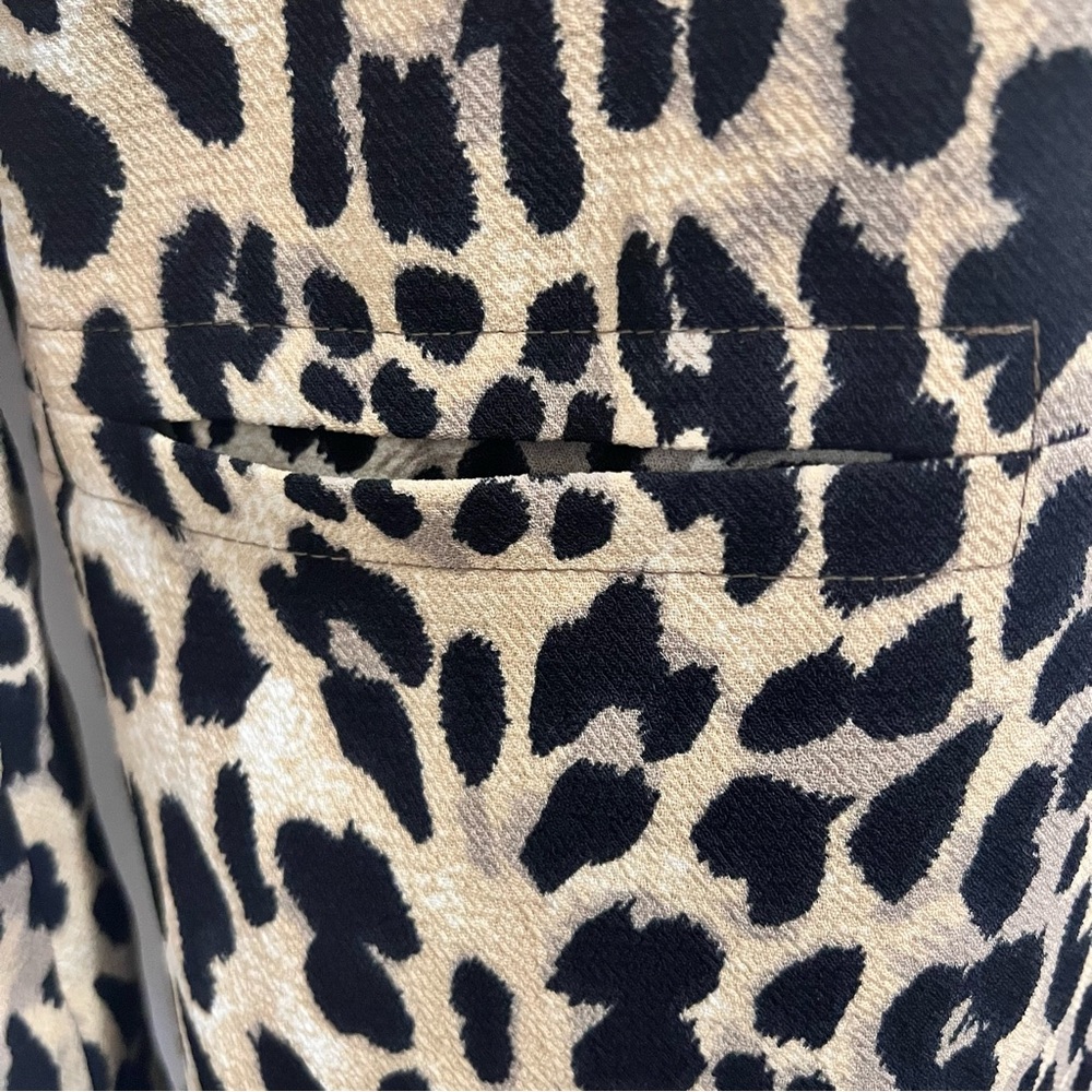 Warehouse Leopard Print Jacket Elegant Snap Front… - image 5